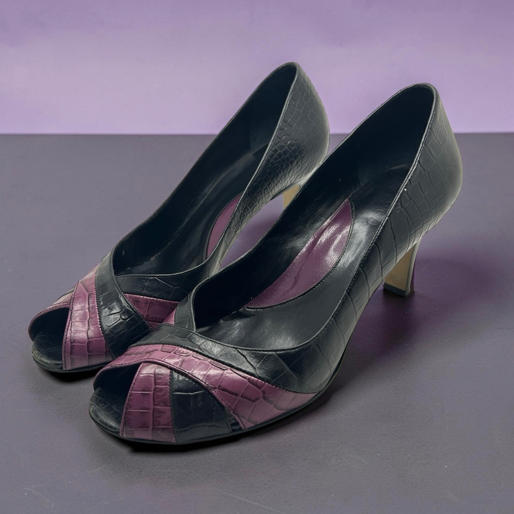Michelle D Peep Toe Pumps Womens 8.5M Black Purple Good Croc Embossed Heel‎